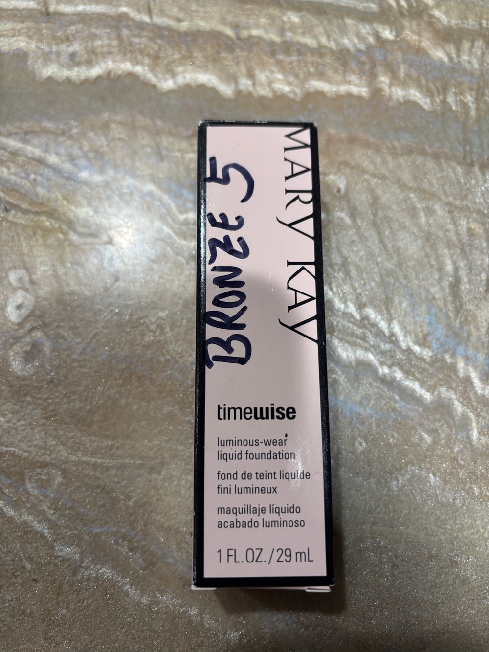 Mary Kay Timewise BRONZE 5 luminous-wear liquid foundation / New in Box